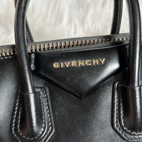 Givenchy mini Antigona bag black - Picture 11 of 16